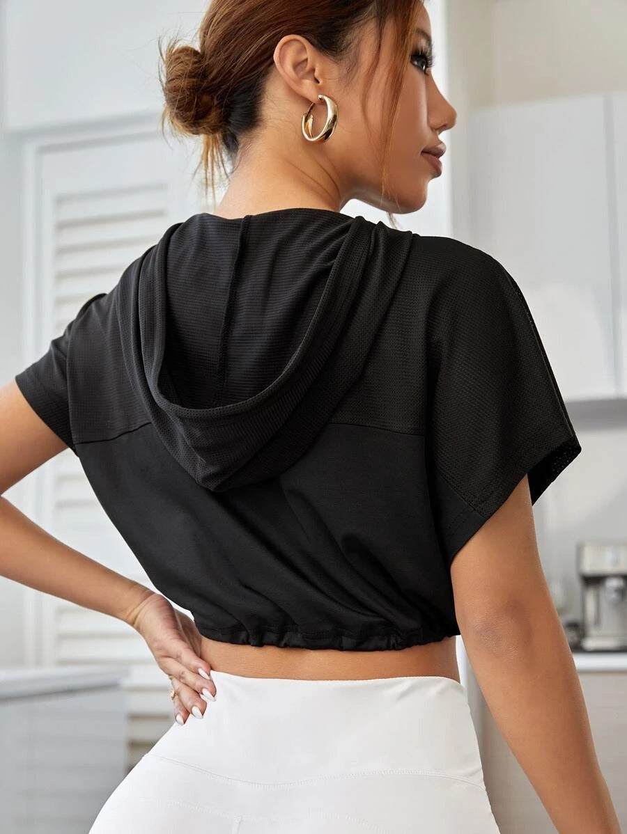 Roadster crop Hoodie with Ribbed Hem