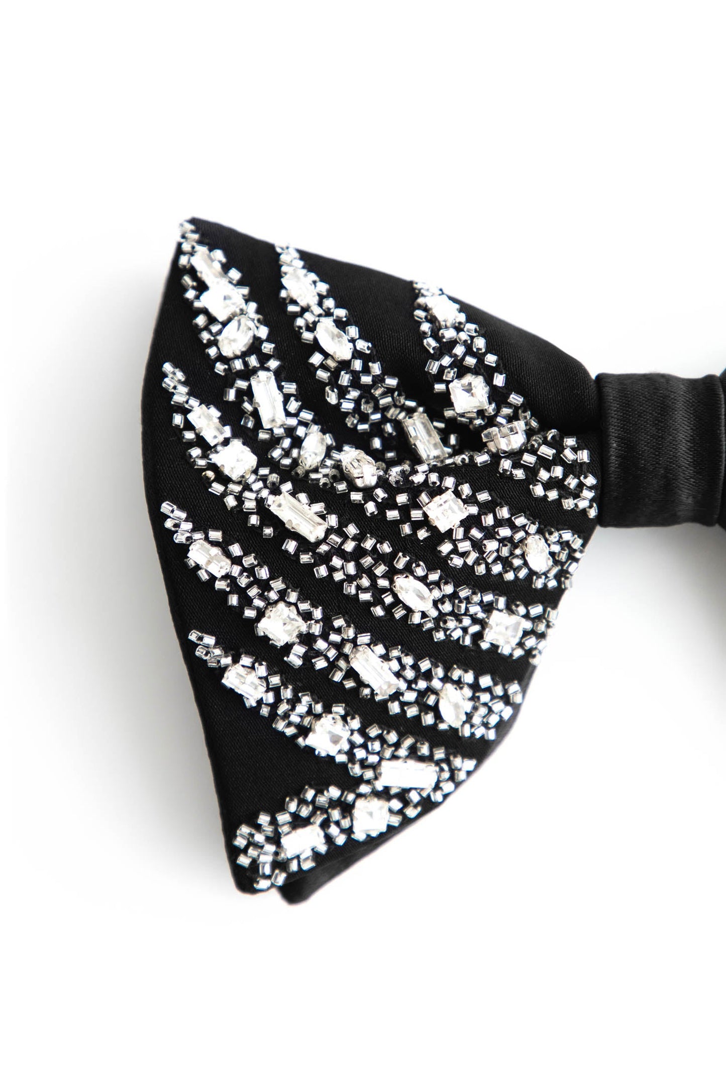 Avian - Hand Embroidered Designer Bow-Tie