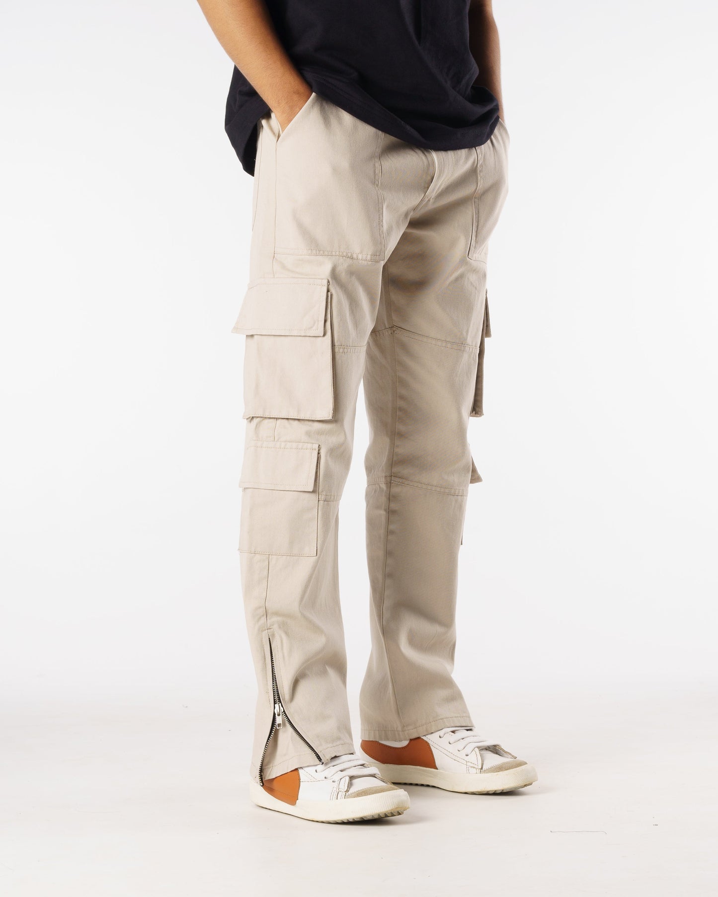 Premium Zipper Cargo